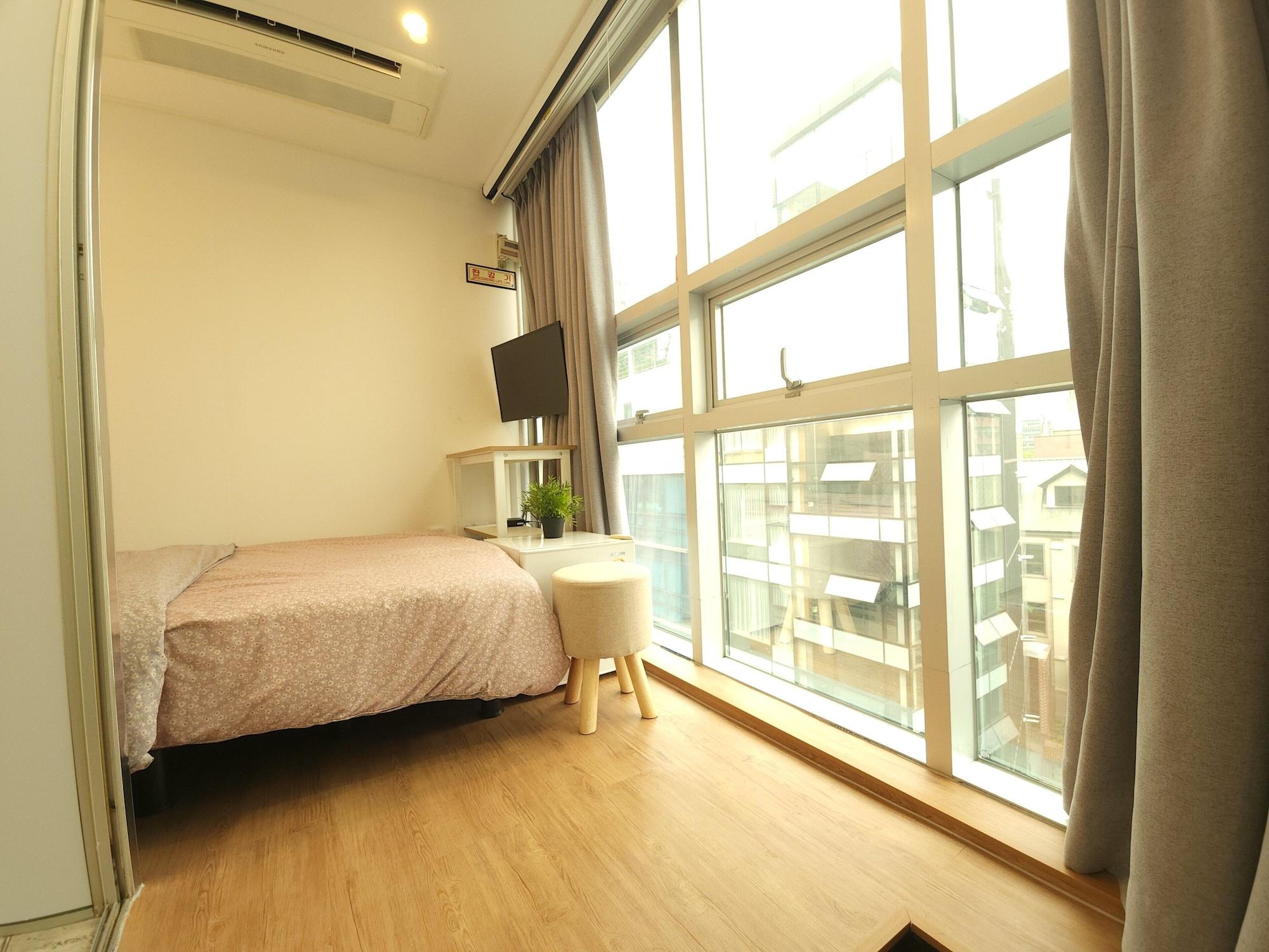 Oyo Hostel Myeongdong 2 Seoel Buitenkant foto