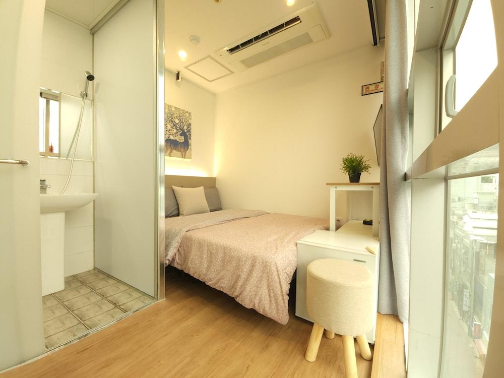 Oyo Hostel Myeongdong 2 Seoel Buitenkant foto
