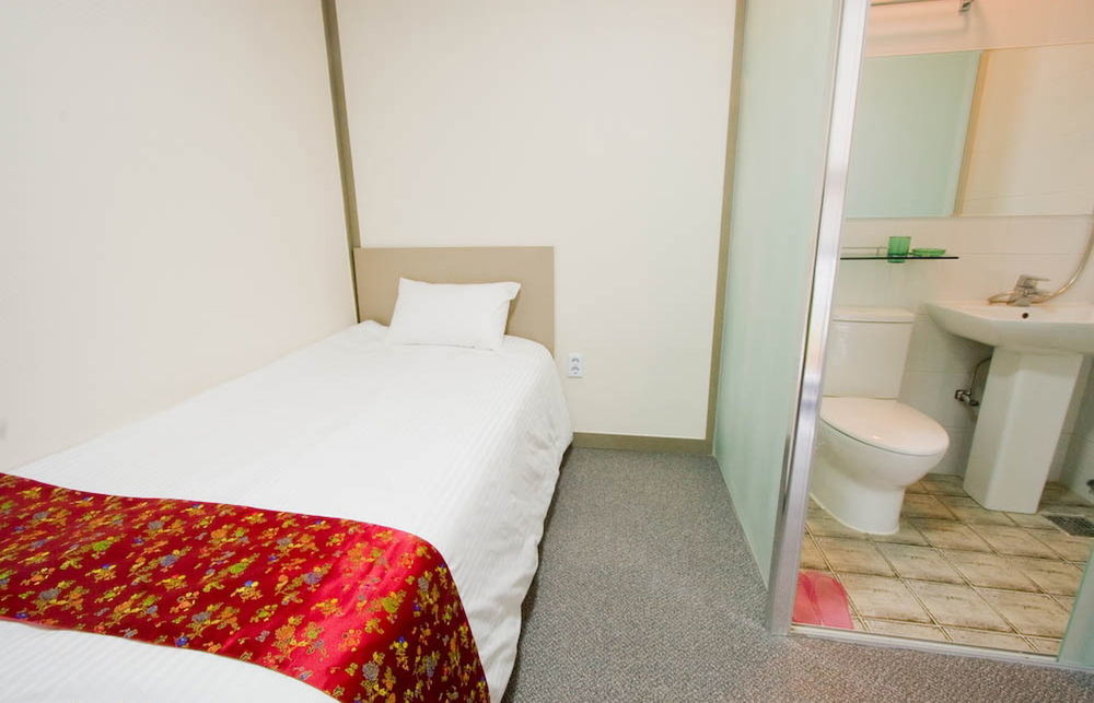 Oyo Hostel Myeongdong 2 Seoel Buitenkant foto