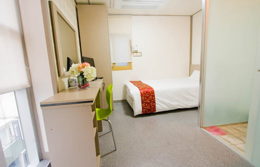 Oyo Hostel Myeongdong 2 Seoel Buitenkant foto